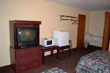 Red Carpet Inn Montrose 10